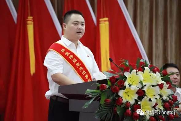 说明: C:\Users\Lenovo\Desktop\微信图片_20170812112342.jpg