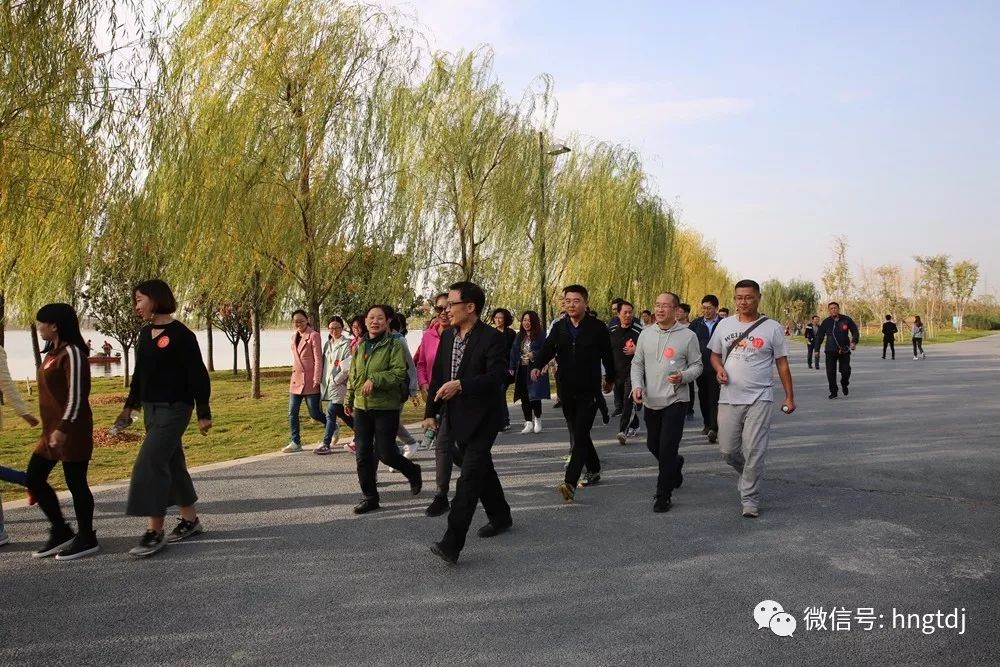 ˵��: https://mmbiz.qpic.cn/mmbiz_jpg/vyU2fuLVsfc6ymtseyzUickNUBLV5emX3MwlMBYo1IwN5Hw9r317rnjib2FWDrJoM9eO5LTdQ6GG70ibZXgHNrIlA/0?wx_fmt=jpeg