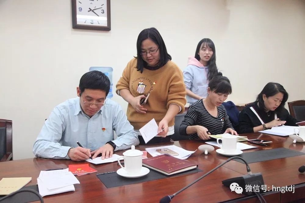 ˵��: https://mmbiz.qpic.cn/mmbiz_jpg/vyU2fuLVsffF3gdWAuaWda5cxM67s30sNLNXx7hiaoOHfj86HDIO69gMxQPTL64ZTLicbylkoHR4w1Sl9DDLQE3A/0?wx_fmt=jpeg