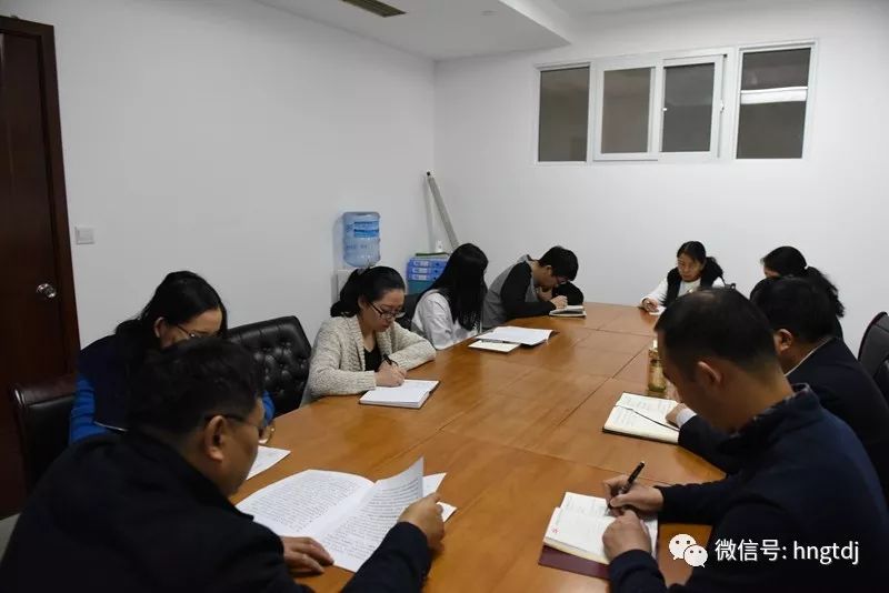 ˵��: https://mmbiz.qpic.cn/mmbiz_jpg/vyU2fuLVsffF3gdWAuaWda5cxM67s30sCMRZUN6b1eN3zBZib9wFymYTb8qLROZEJza6VJkT2wMfmHQV4YX7Adg/0?wx_fmt=jpeg