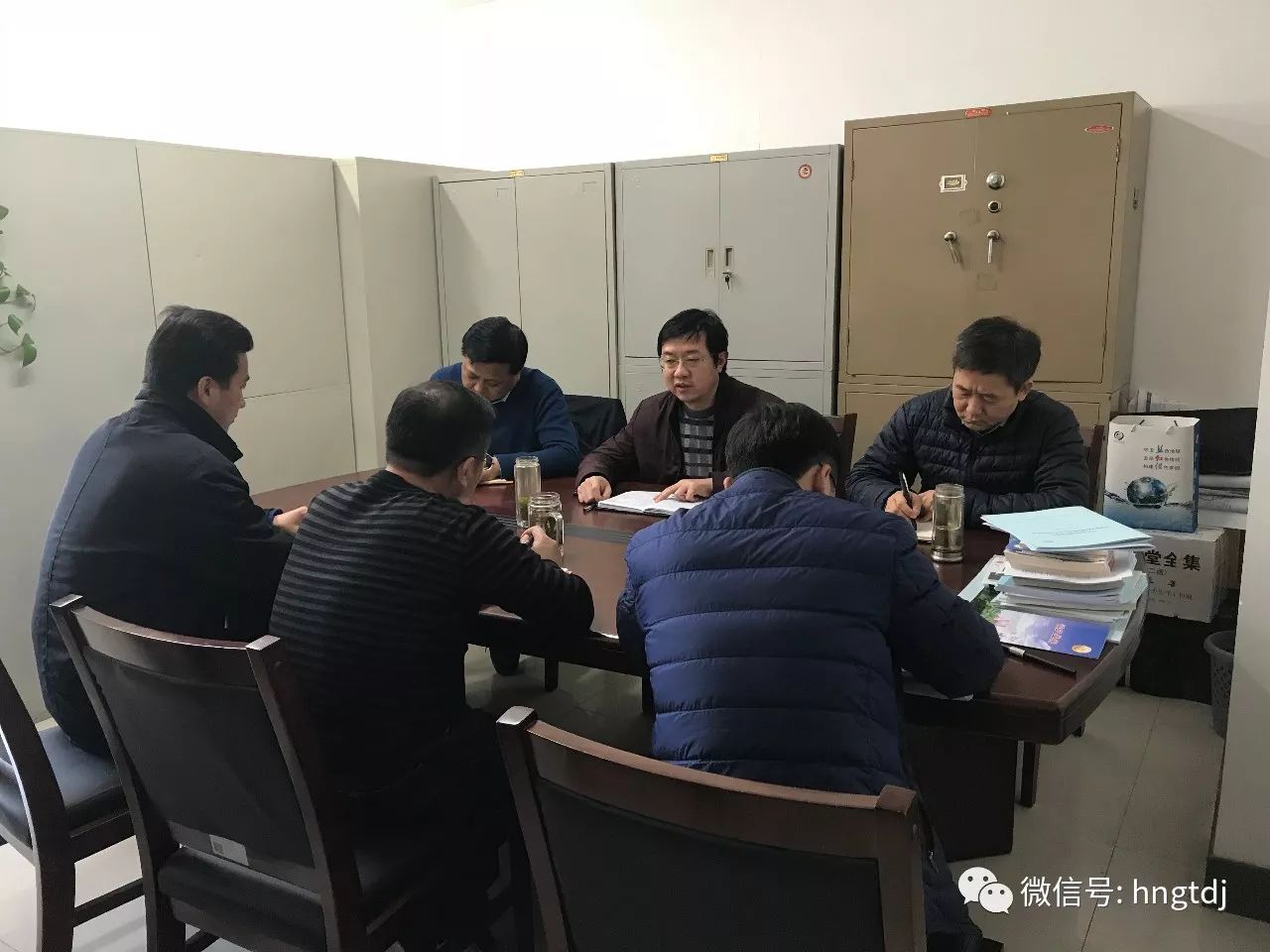 ˵��: https://mmbiz.qpic.cn/mmbiz_jpg/vyU2fuLVsffF3gdWAuaWda5cxM67s30s8Q6fu5A3P1kxu1iaXMXYfTVF03tzksAOT9IJGJXO8nSmbhealibZ5iawA/0?wx_fmt=jpeg