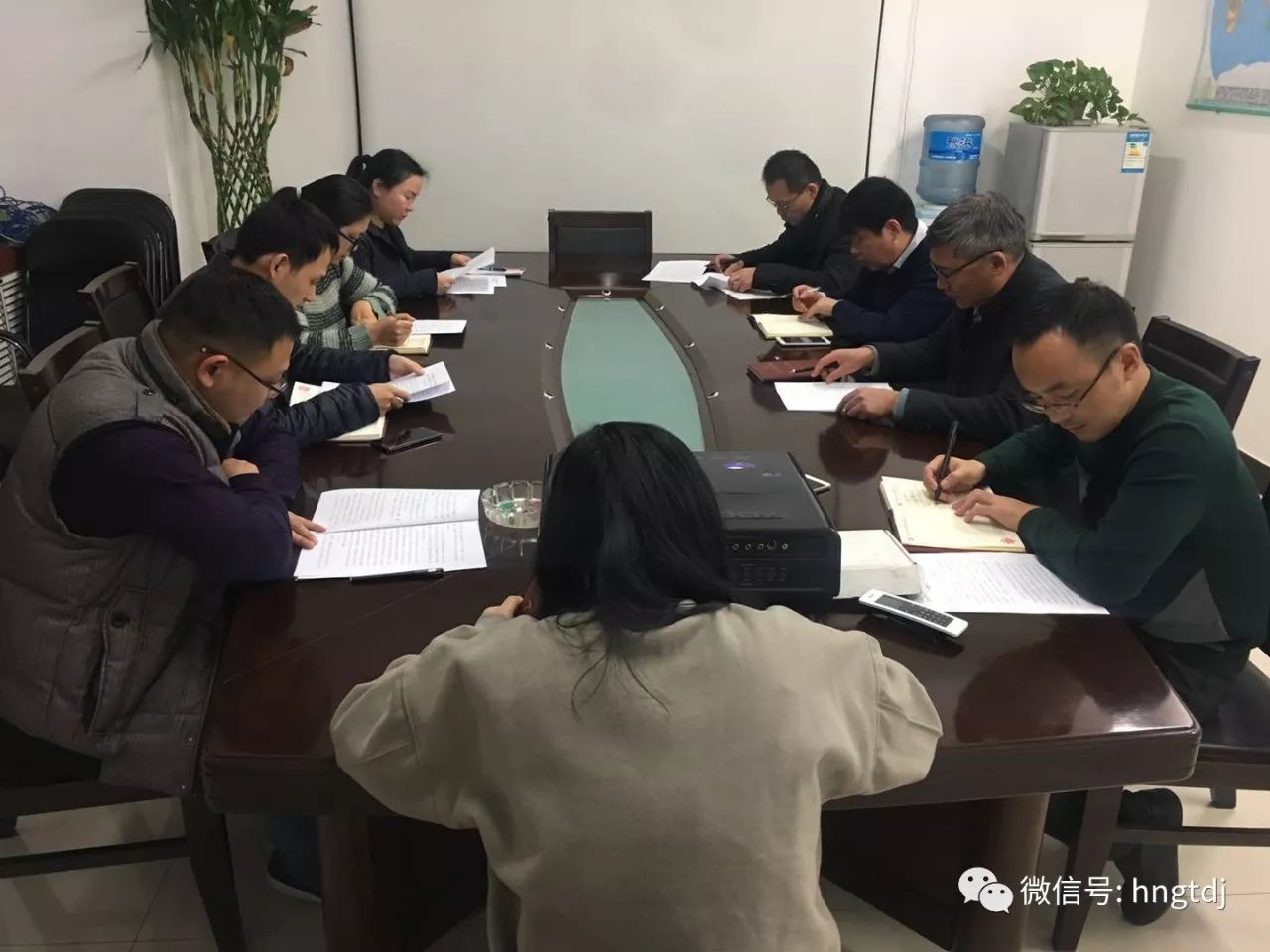 ˵��: https://mmbiz.qpic.cn/mmbiz_jpg/vyU2fuLVsffF3gdWAuaWda5cxM67s30sDtfm6HLKiaPniate8k3uicQ0JlqFVMVVzPnThy9opIPOLD2jc7ZnZXeCw/0?wx_fmt=jpeg